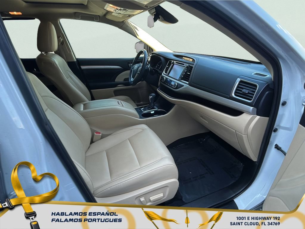 Used 2019 Toyota Highlander XLE image 36