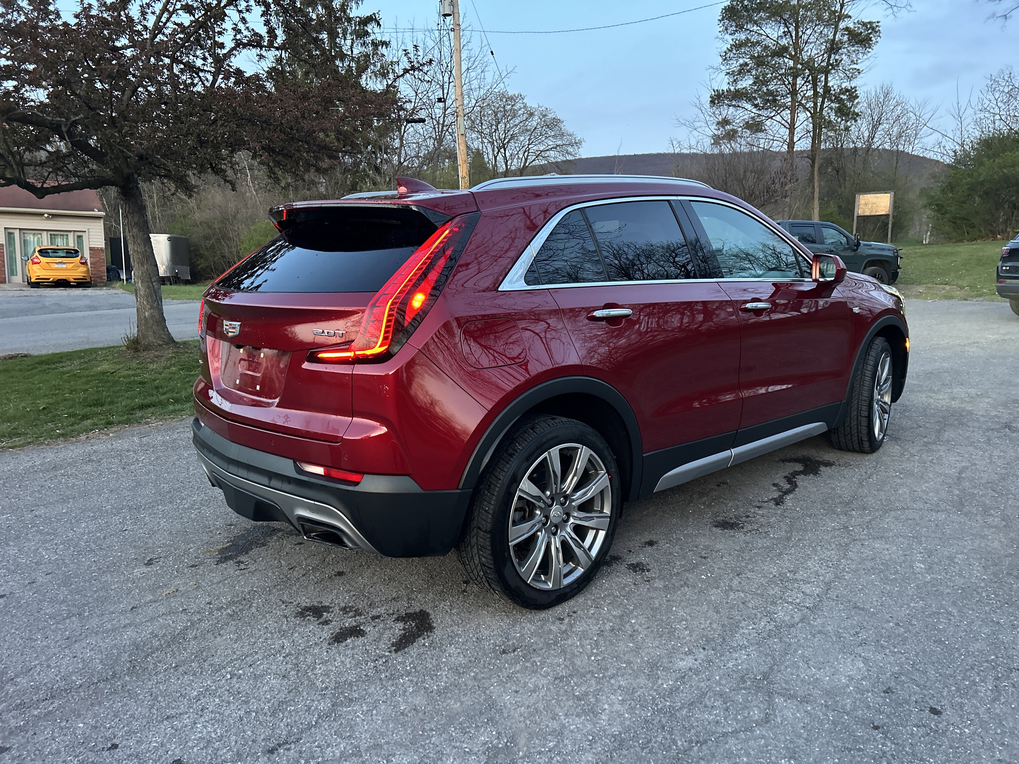 Used 2019 Cadillac XT4 Premium Luxury video 3