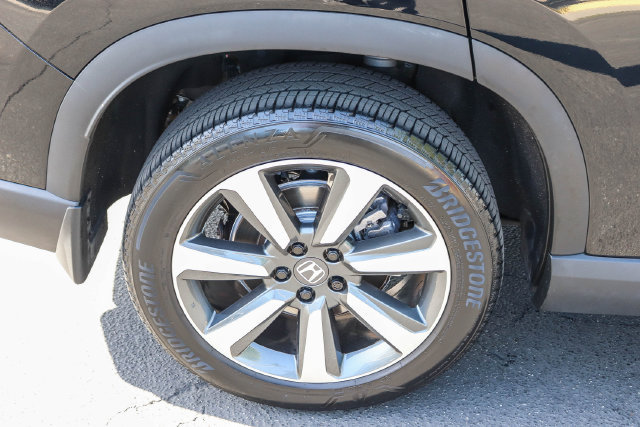 Used 2024 Honda Pilot Elite image 8