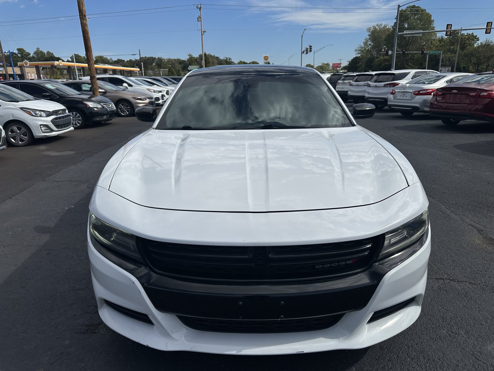 Used 2017 Dodge Charger SXT AWD/4WD image 1