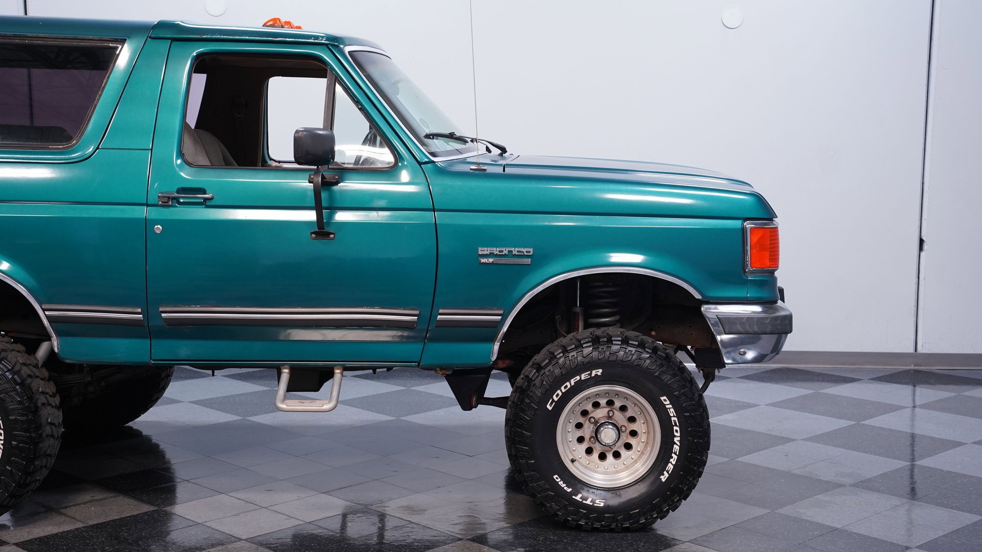 Used 1989 Ford Bronco image 26