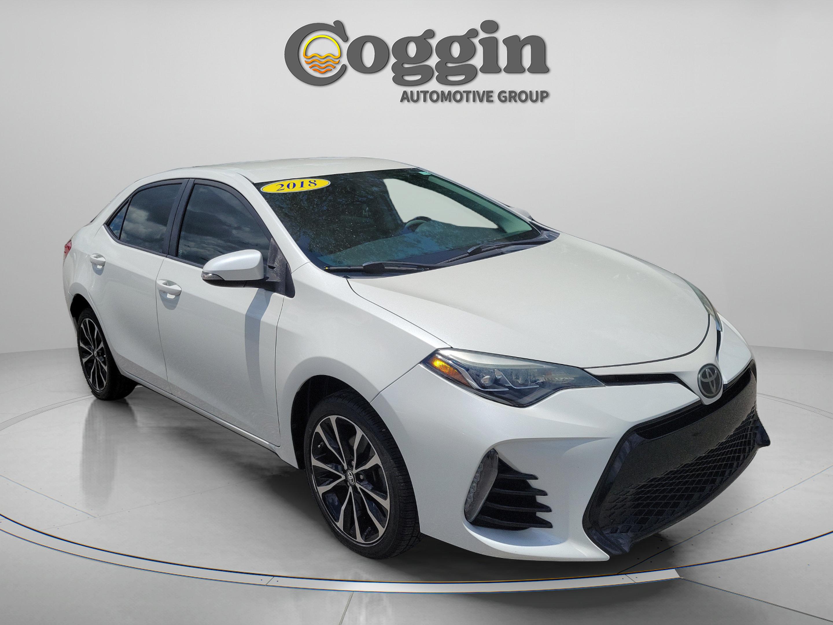 Used 2018 Toyota Corolla SE FWD image 4