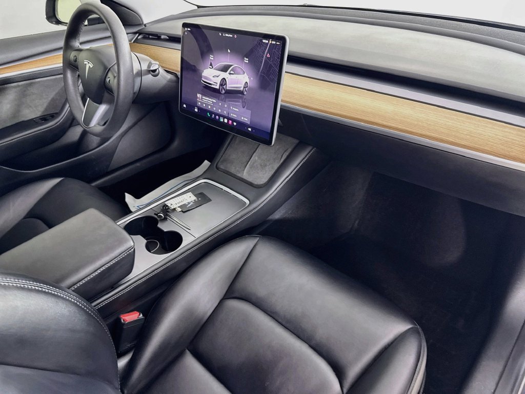 Used 2023 Tesla Model 3 Standard Range RWD image 37