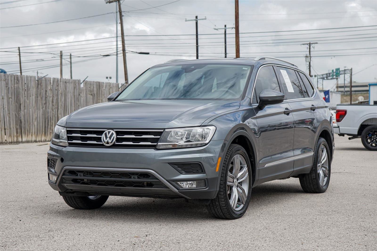 Used 2021 Volkswagen Tiguan SEL image 8