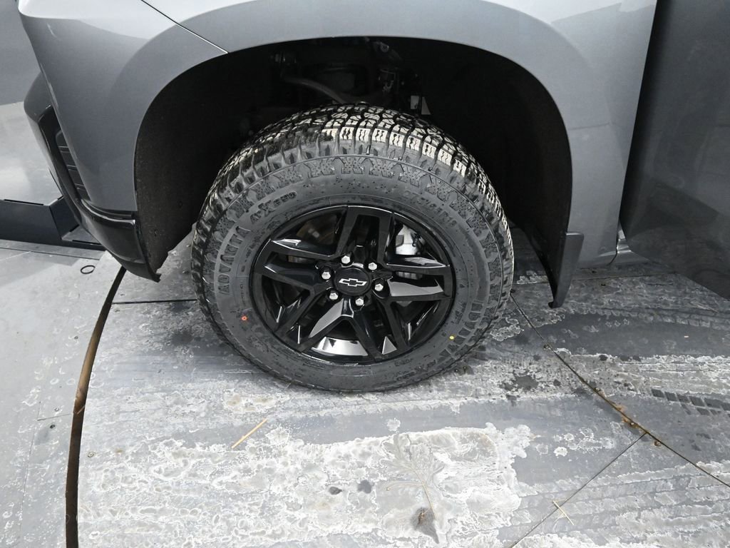 Used 2021 Chevrolet Silverado 1500 LT Trail Boss AWD/4WD image 17