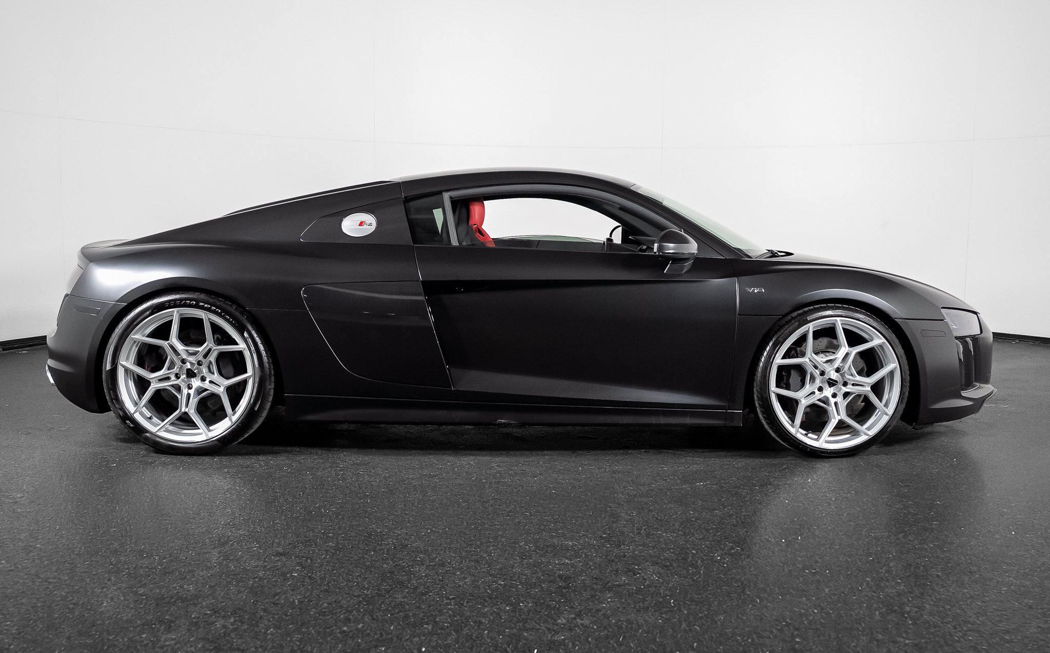 Used 2017 Audi R8 V10 AWD/4WD image 29