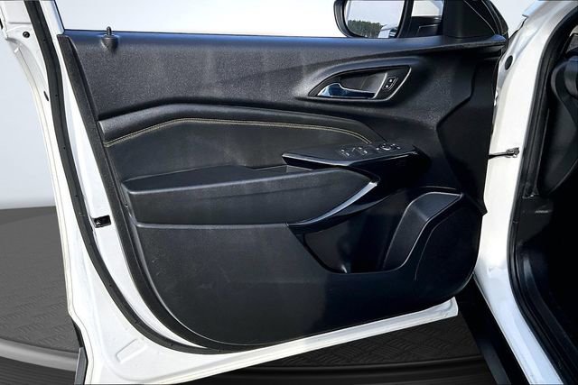 Used 2024 Chevrolet Trax LT image 19