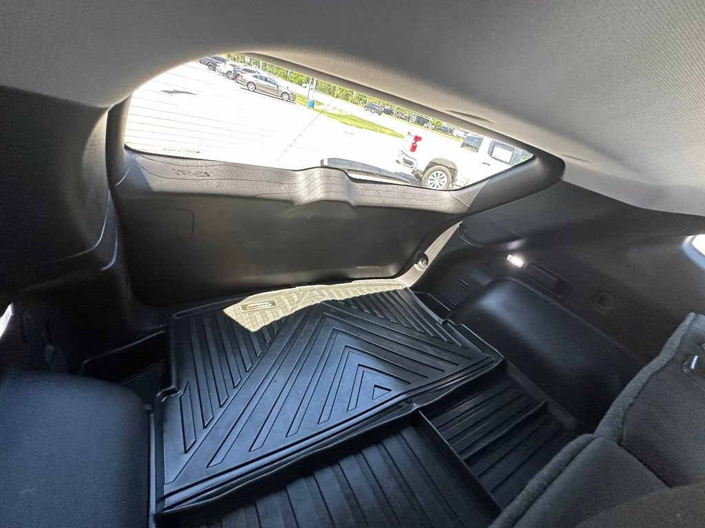 Used 2023 Chevrolet Blazer LT FWD image 20
