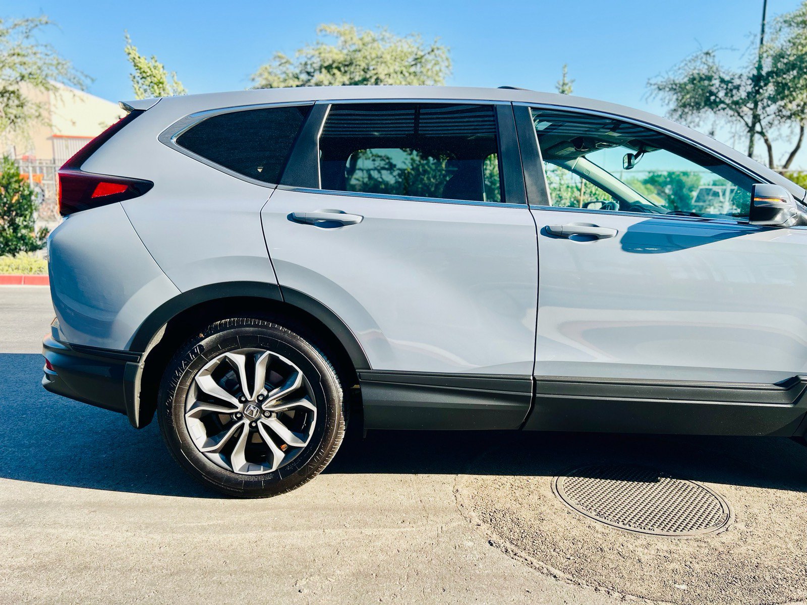 Used 2021 Honda CR-V EX-L image 9