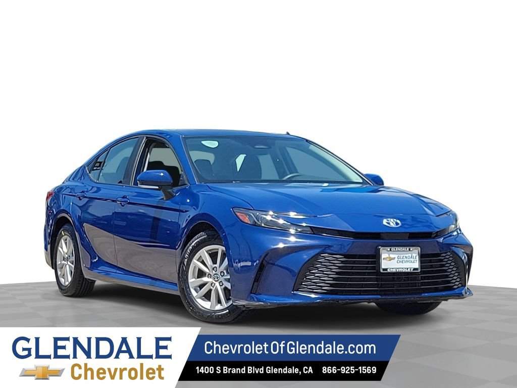 Used 2025 Toyota Camry LE FWD video 1