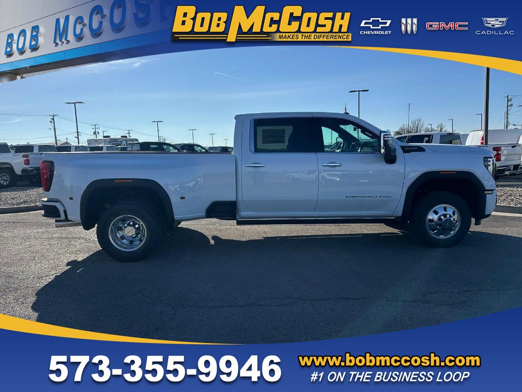 New 2026 GMC Sierra 3500 Denali Ultimate image 1