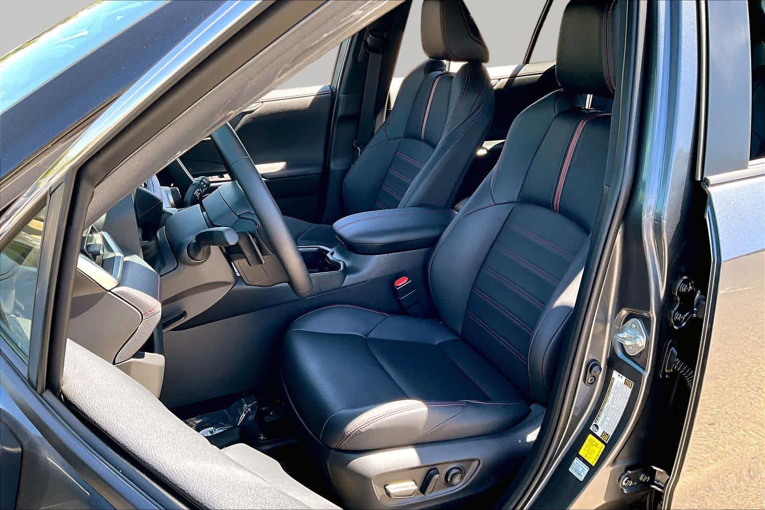 Certified 2025 Toyota RAV4 XSE AWD/4WD image 7