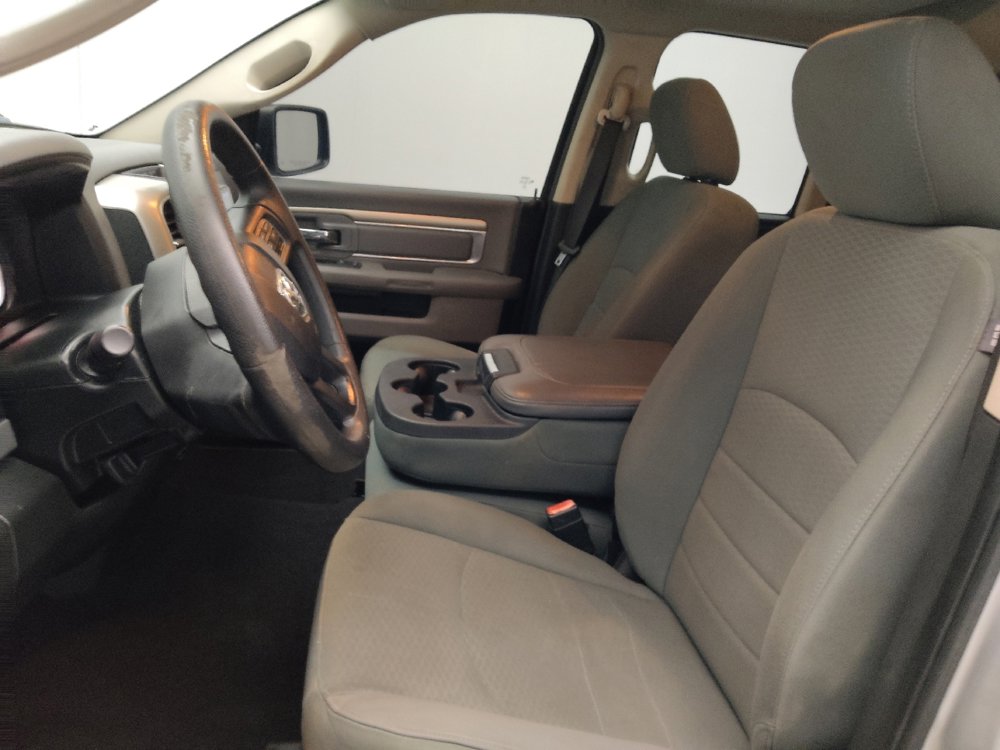 Used 2017 RAM 1500 Classic SLT image 17