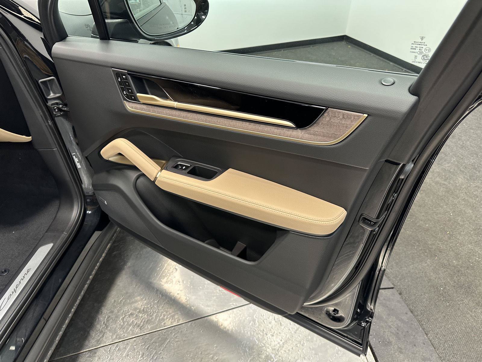 New 2026 Porsche Cayenne AWD/4WD image 43