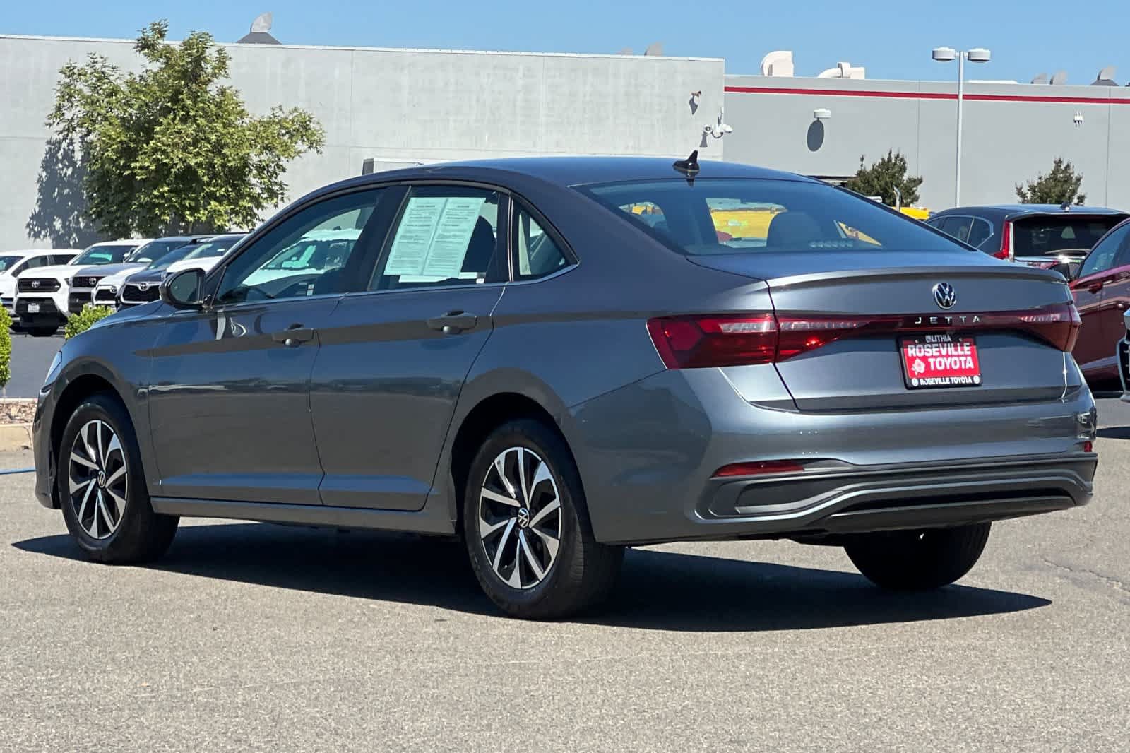 Used 2025 Volkswagen Jetta S FWD image 7