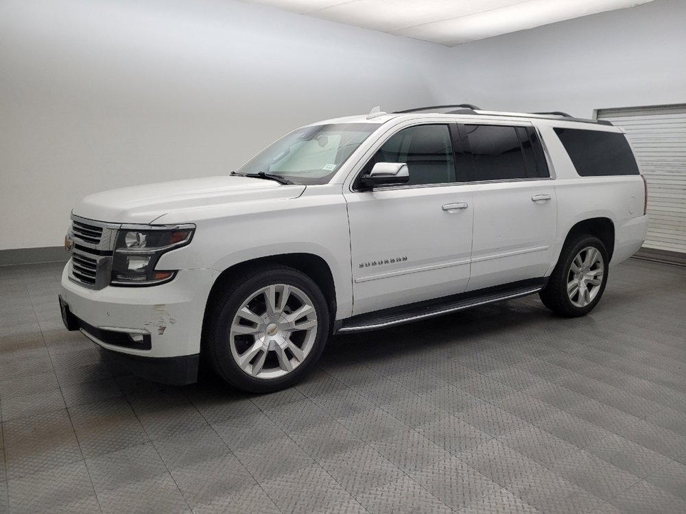 Used 2017 Chevrolet Suburban Premier image 2