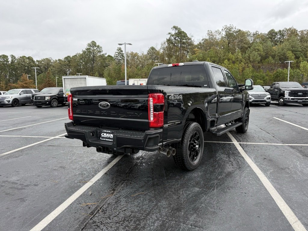 New 2026 Ford F250 Lariat w/ Black Appearance Package image 8