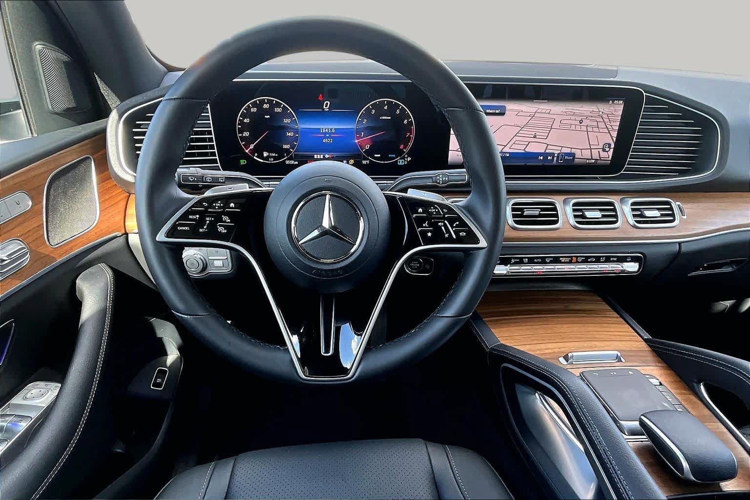 Certified 2026 Mercedes-Benz GLE 350 4MATIC image 11