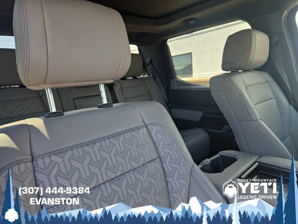 Used 2025 Toyota Tundra Limited AWD/4WD image 13