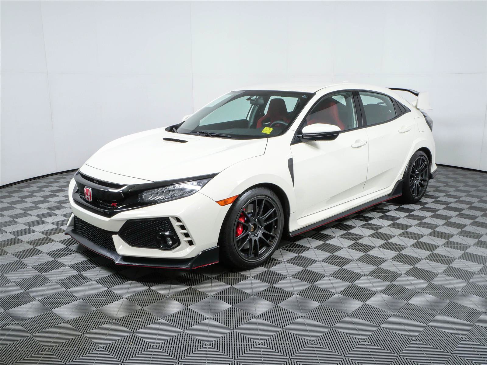 Used 2017 Honda Civic Type R image 23