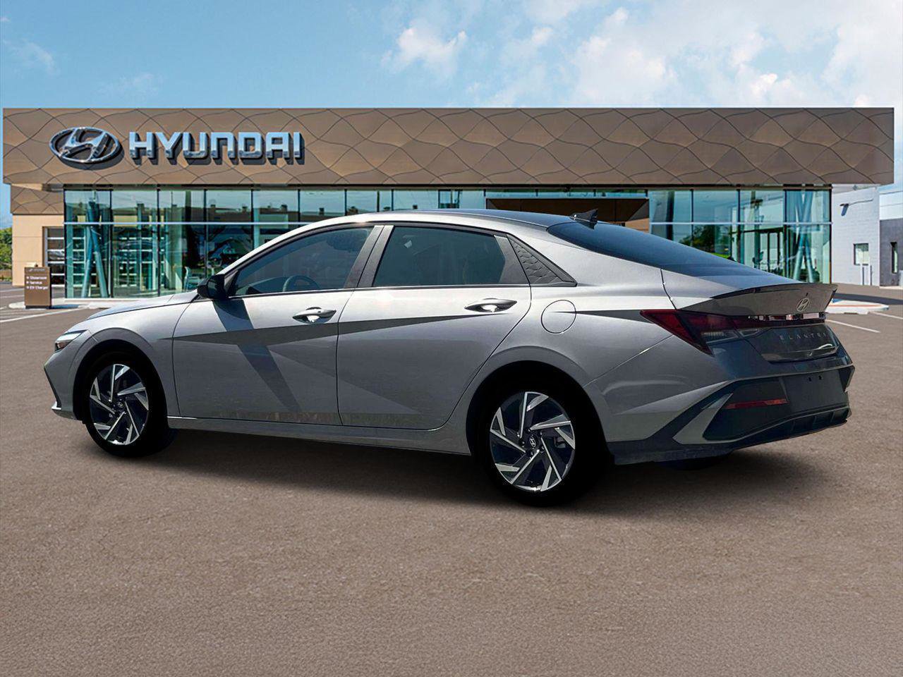 New 2025 Hyundai Elantra Sport image 4
