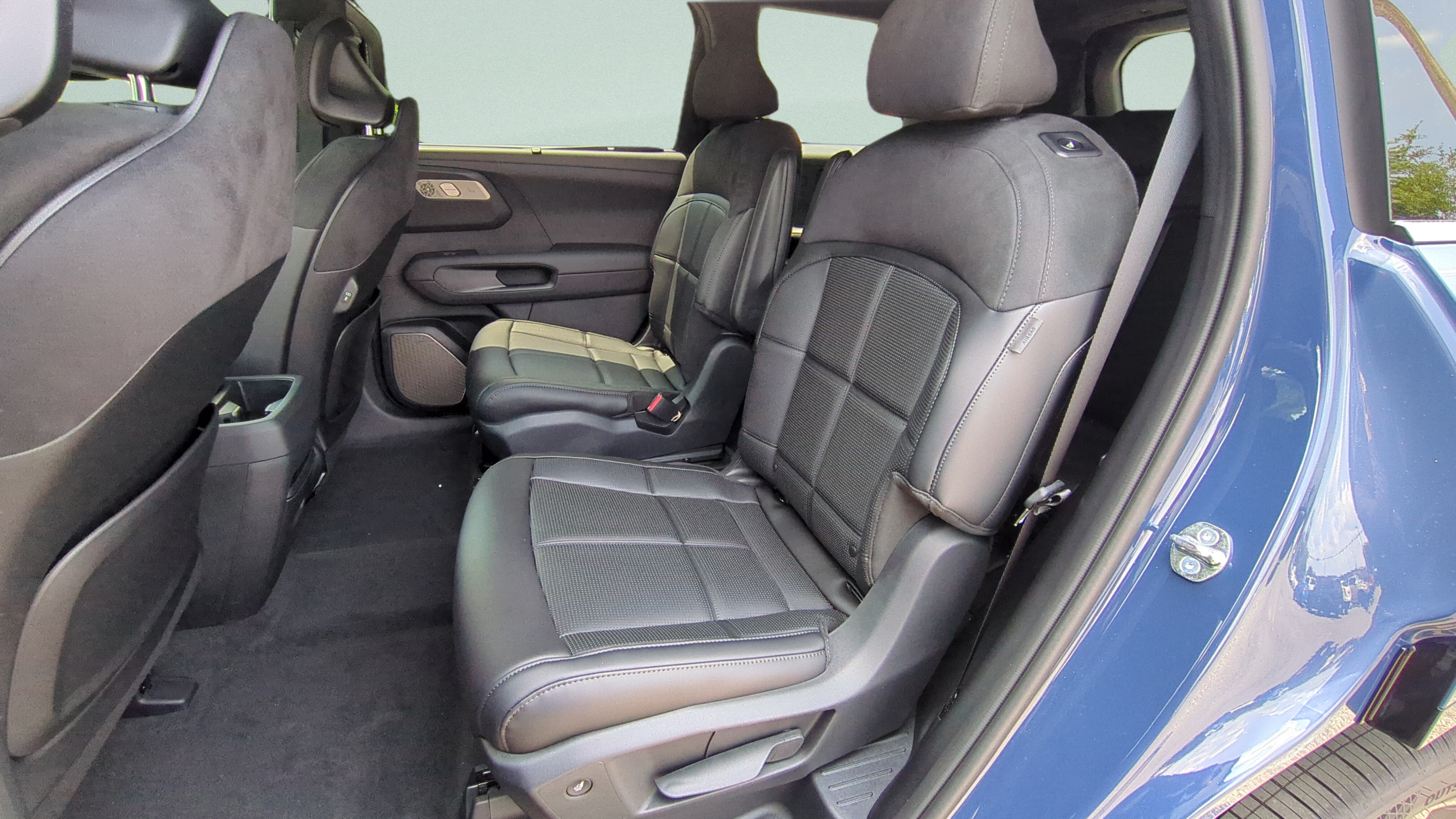 New 2027 Kia Telluride SX Prestige w/ Towing Package AWD/4WD image 11