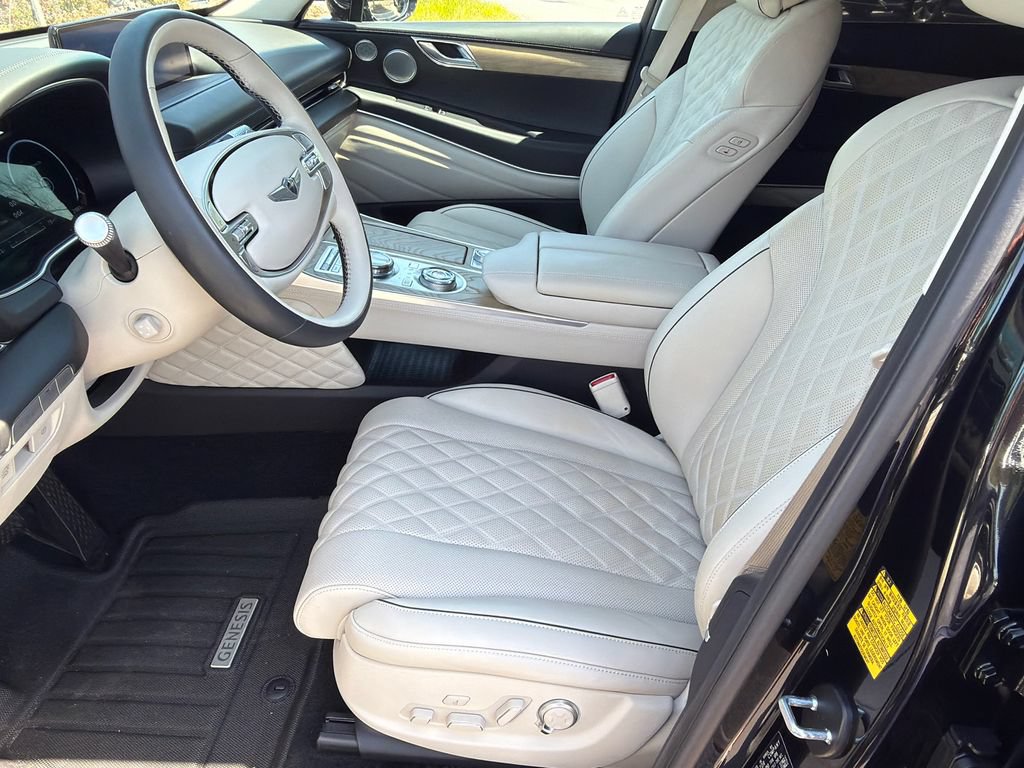 Used 2024 Genesis GV80 3.5T w/ Prestige Package AWD/4WD image 11