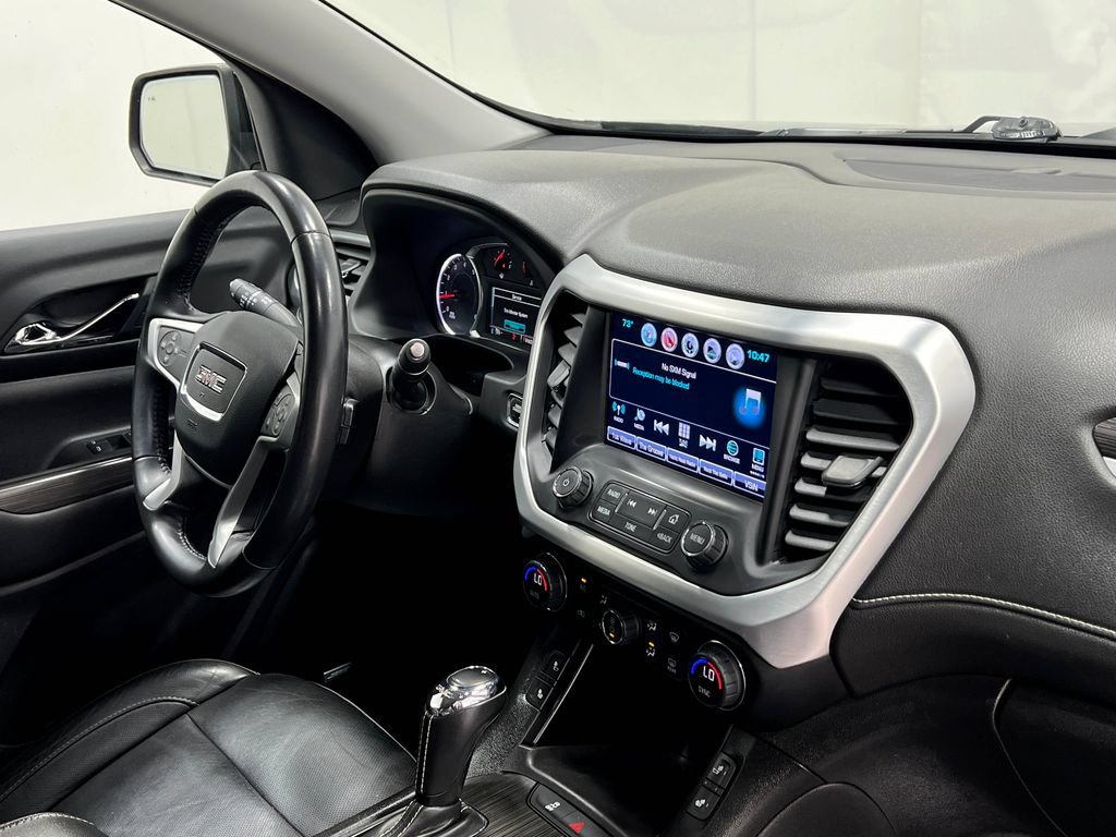 Used 2018 GMC Acadia SLT w/ LPO, Floor Liner Package AWD/4WD image 22