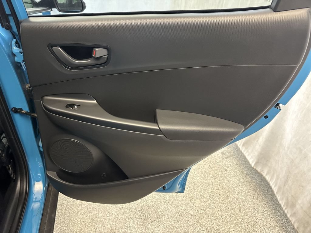 Used 2023 Hyundai Kona SEL AWD/4WD image 22