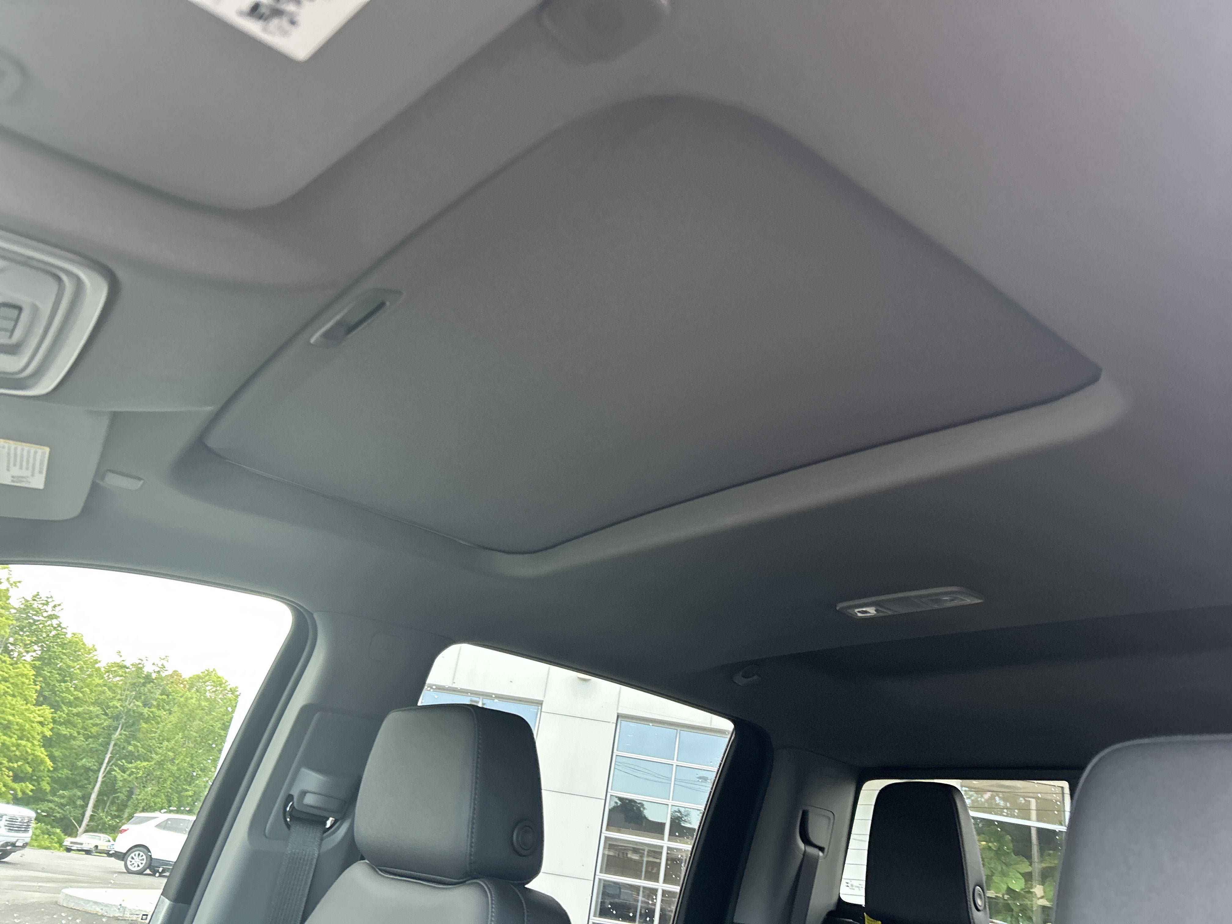 New 2026 GMC Sierra 2500 SLT w/ SLT Premium Package AWD/4WD image 25