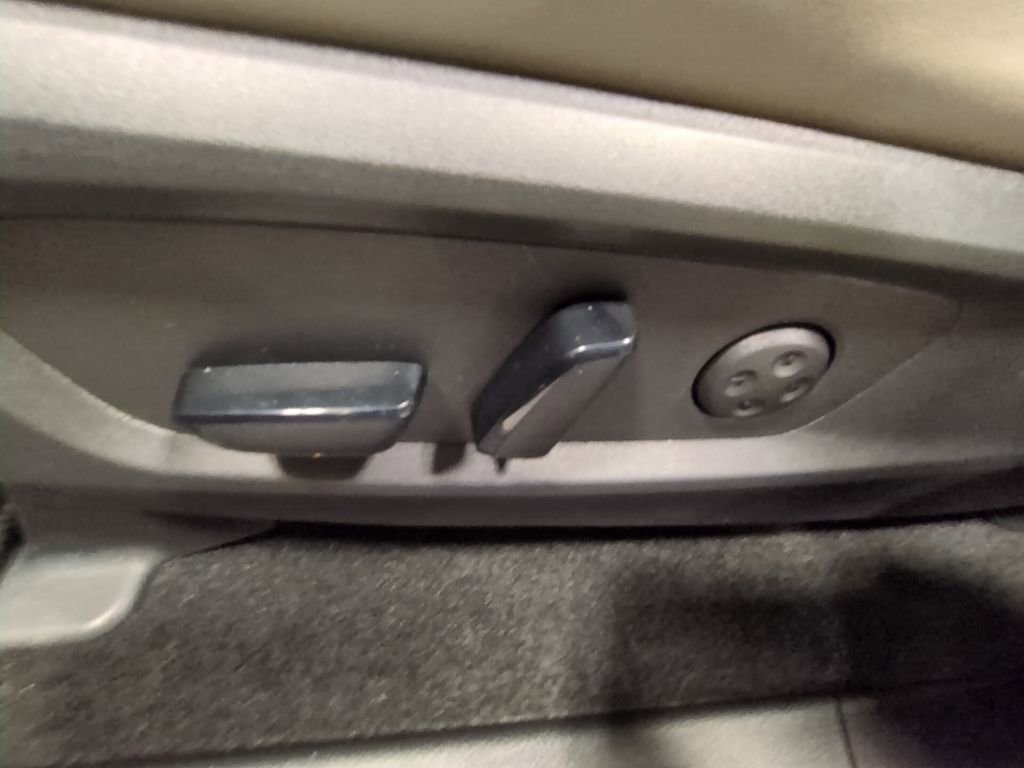 Used 2026 INFINITI QX60 Luxe w/ Cargo Package image 13