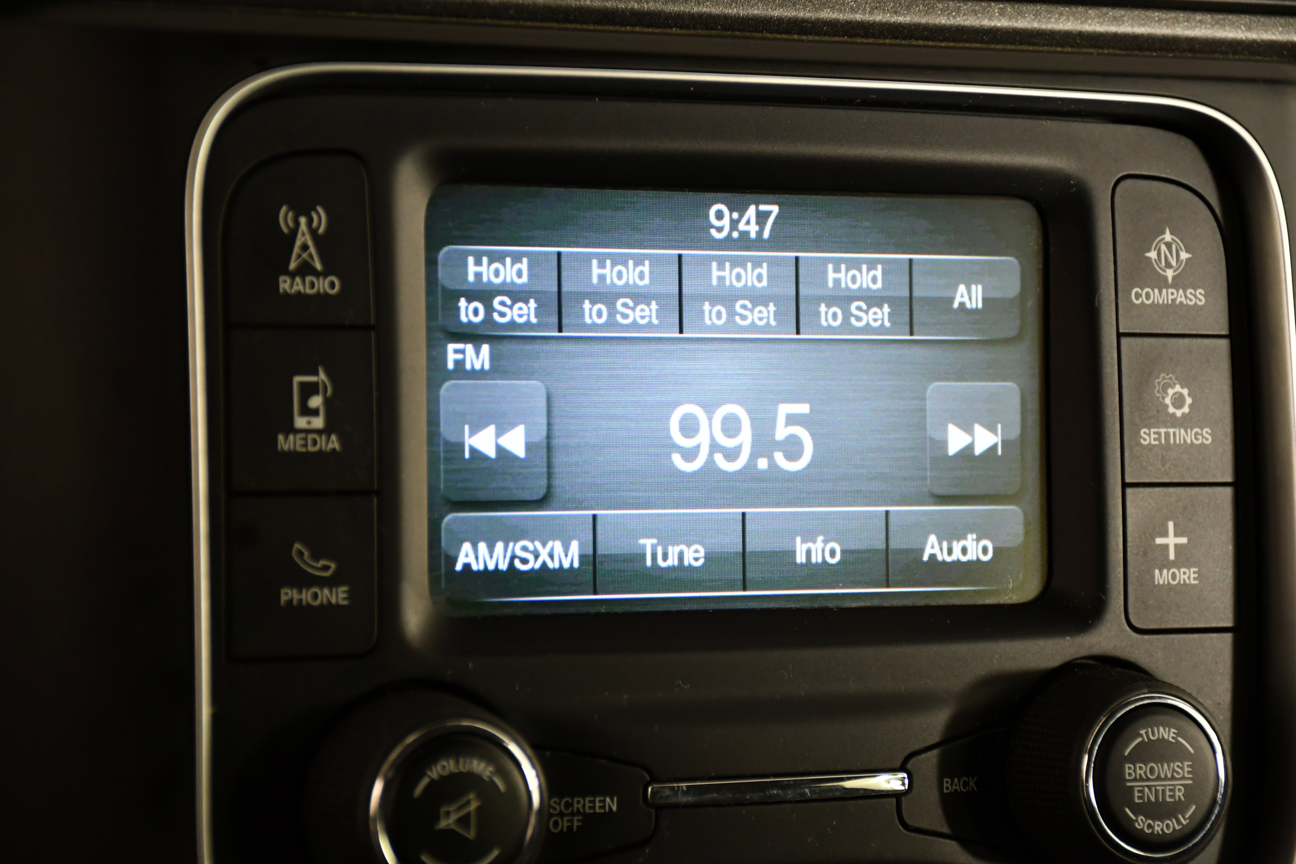 Used 2017 RAM 1500 Express w/ Express Value Package image 29