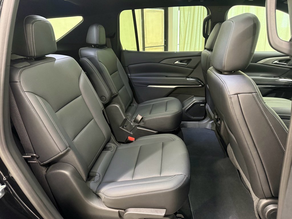 Certified 2024 Chevrolet Traverse LT w/ Enhanced Driving Package image 21