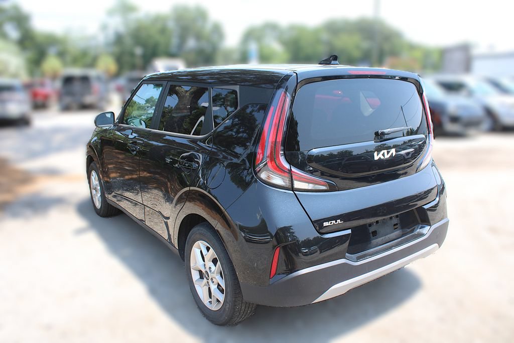 Certified 2024 Kia Soul LX w/ Option Group 015 FWD image 13
