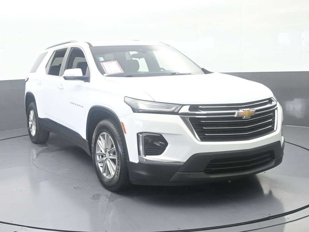 Used 2023 Chevrolet Traverse LT FWD image 9