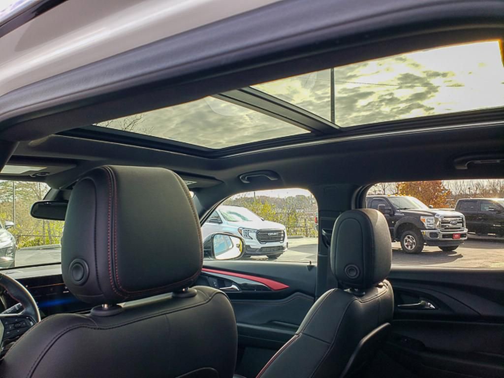 Used 2024 Chevrolet TrailBlazer RS w/ Convenience Package image 26