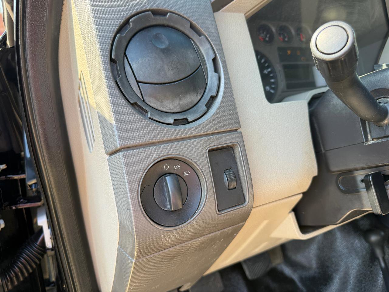 Used 2008 Ford F250 XL AWD/4WD image 10