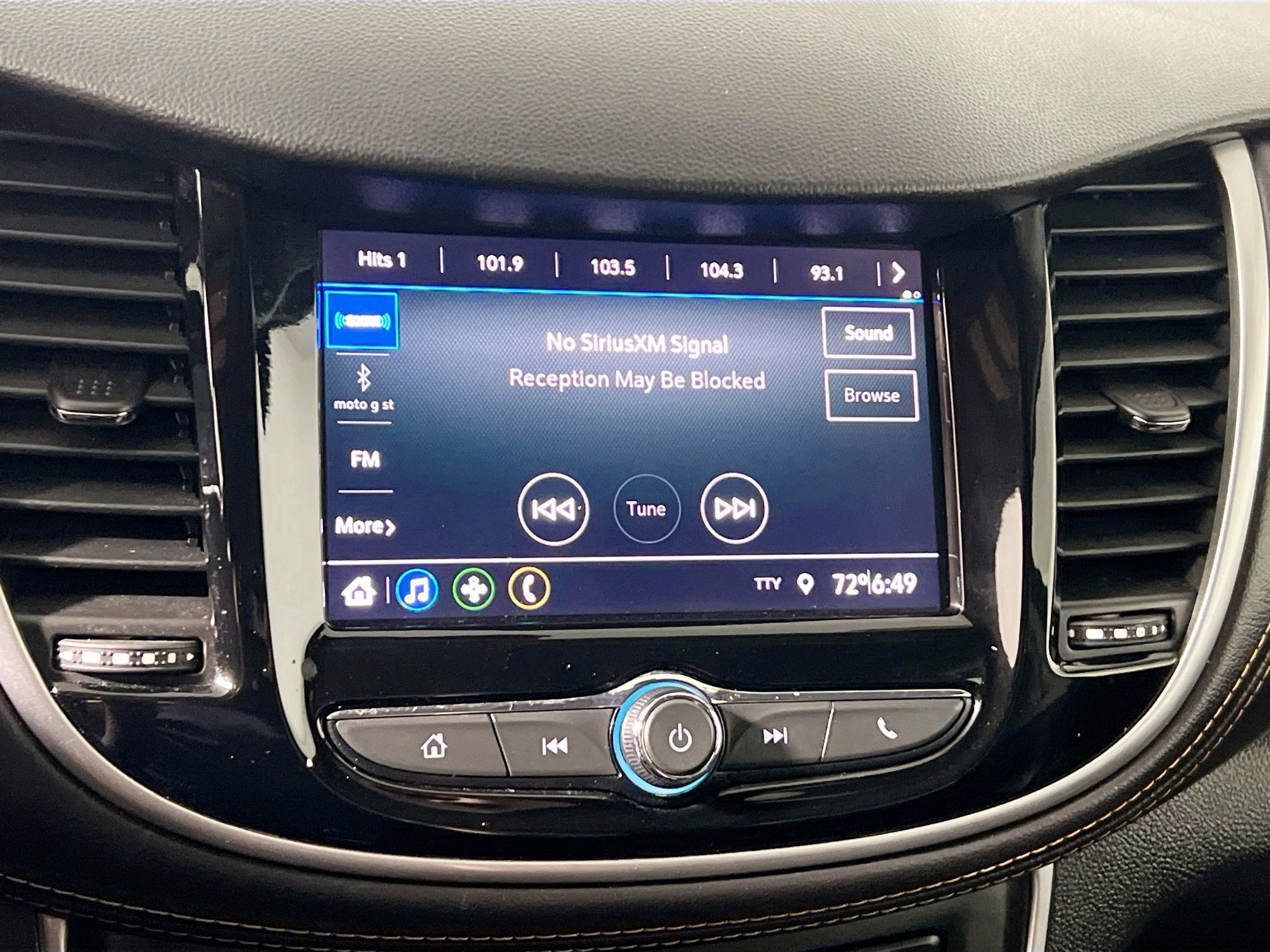 Used 2021 Chevrolet Trax LS w/ Tint and Cruise Package image 26