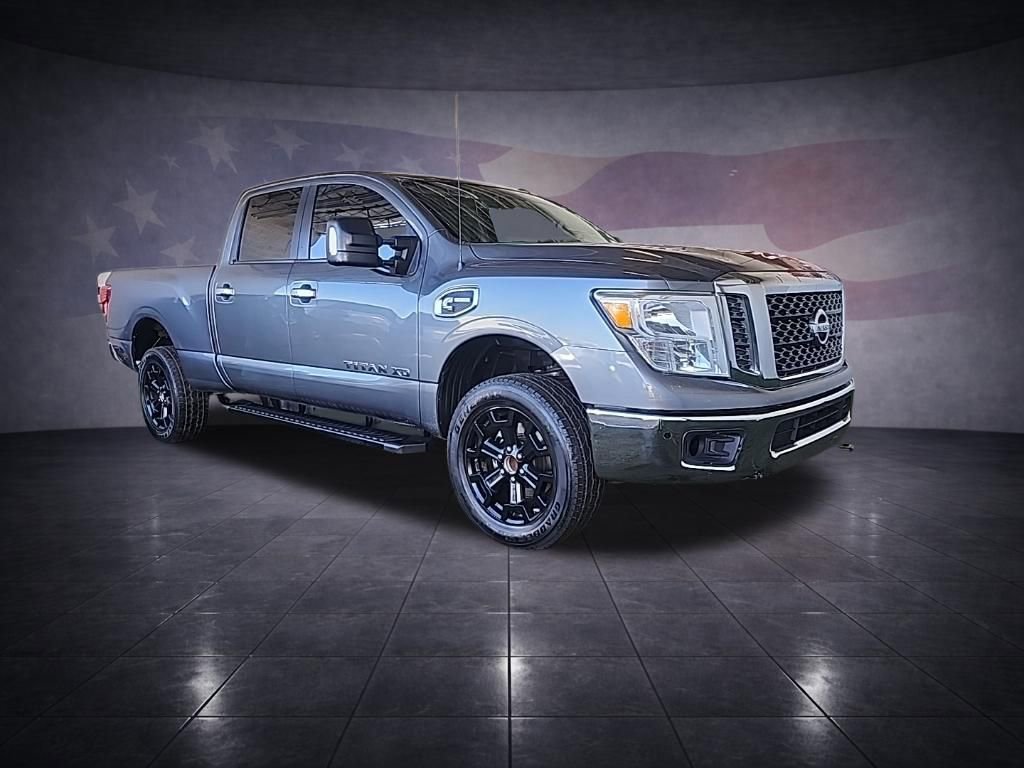 Used 2016 Nissan Titan SV RWD image 5