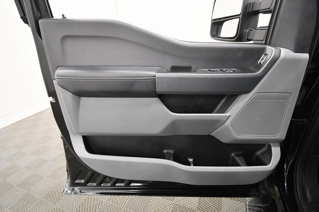 Used 2023 Ford F250 XLT image 13