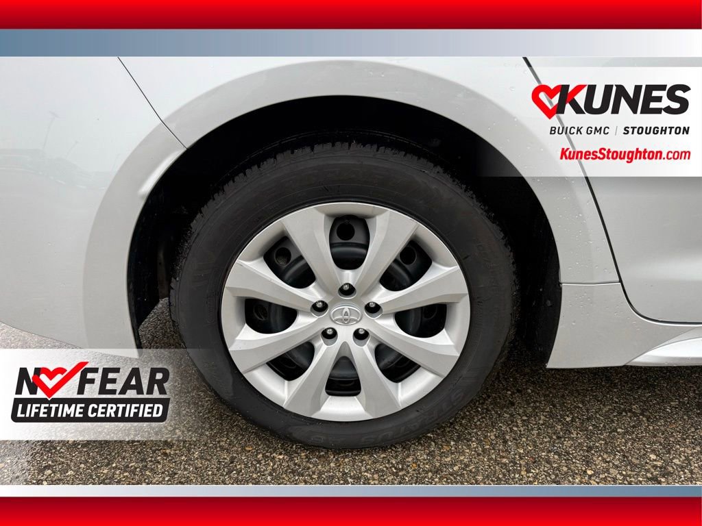 Used 2023 Toyota Corolla LE image 13