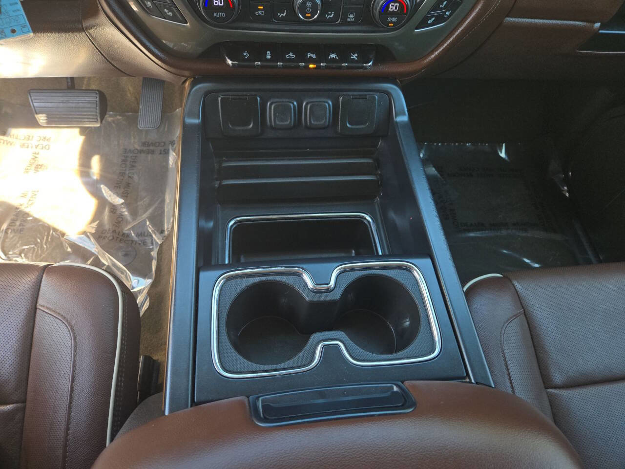 Used 2017 Chevrolet Silverado 1500 High Country w/ High Desert Package image 16