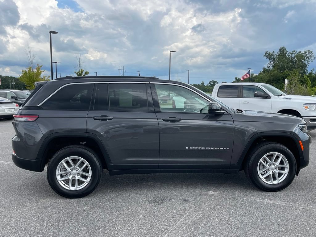 Certified 2026 Jeep Grand Cherokee Laredo RWD image 19