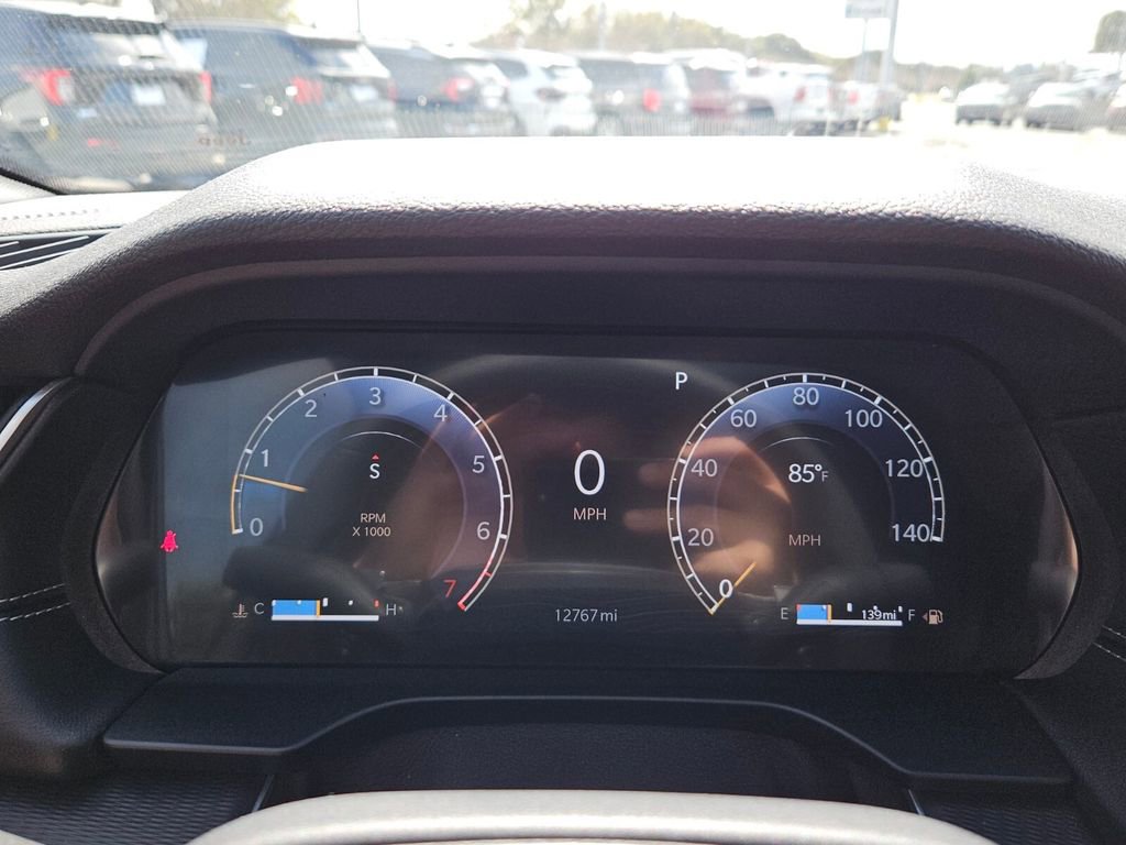 Used 2025 Jeep Grand Cherokee Laredo X w/ Luxury Tech Group I image 24