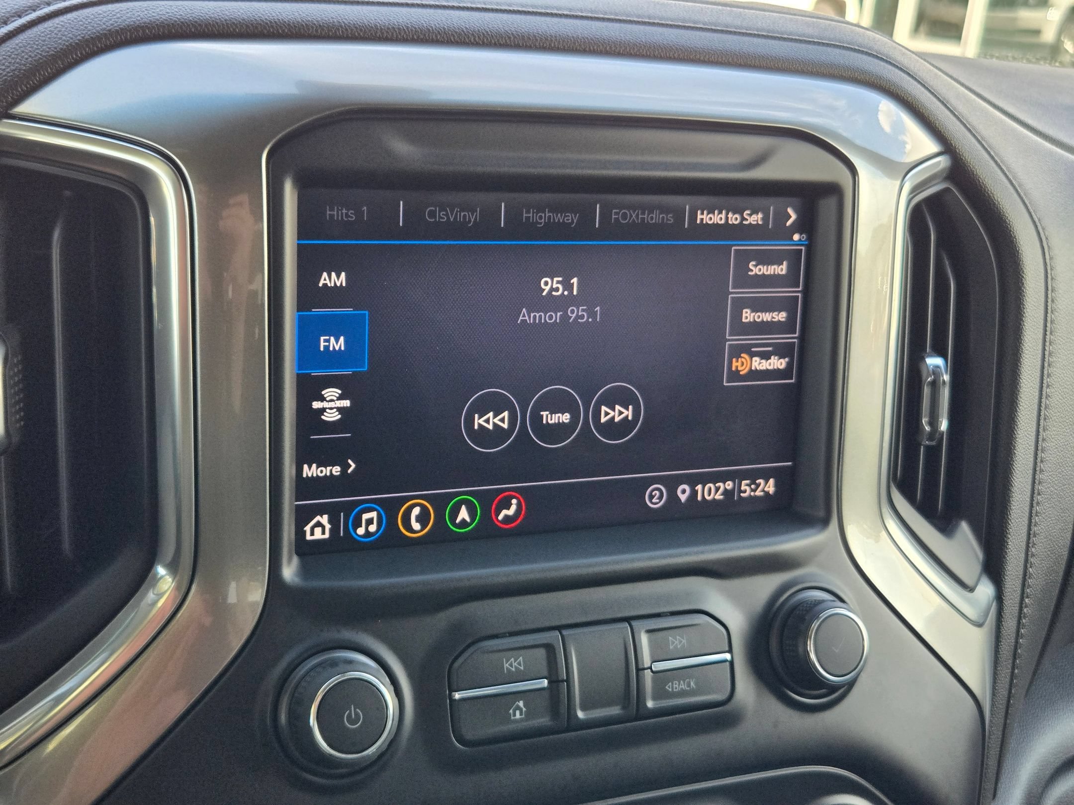 Certified 2020 Chevrolet Silverado 2500 LTZ w/ LTZ Texas Edition AWD/4WD image 15