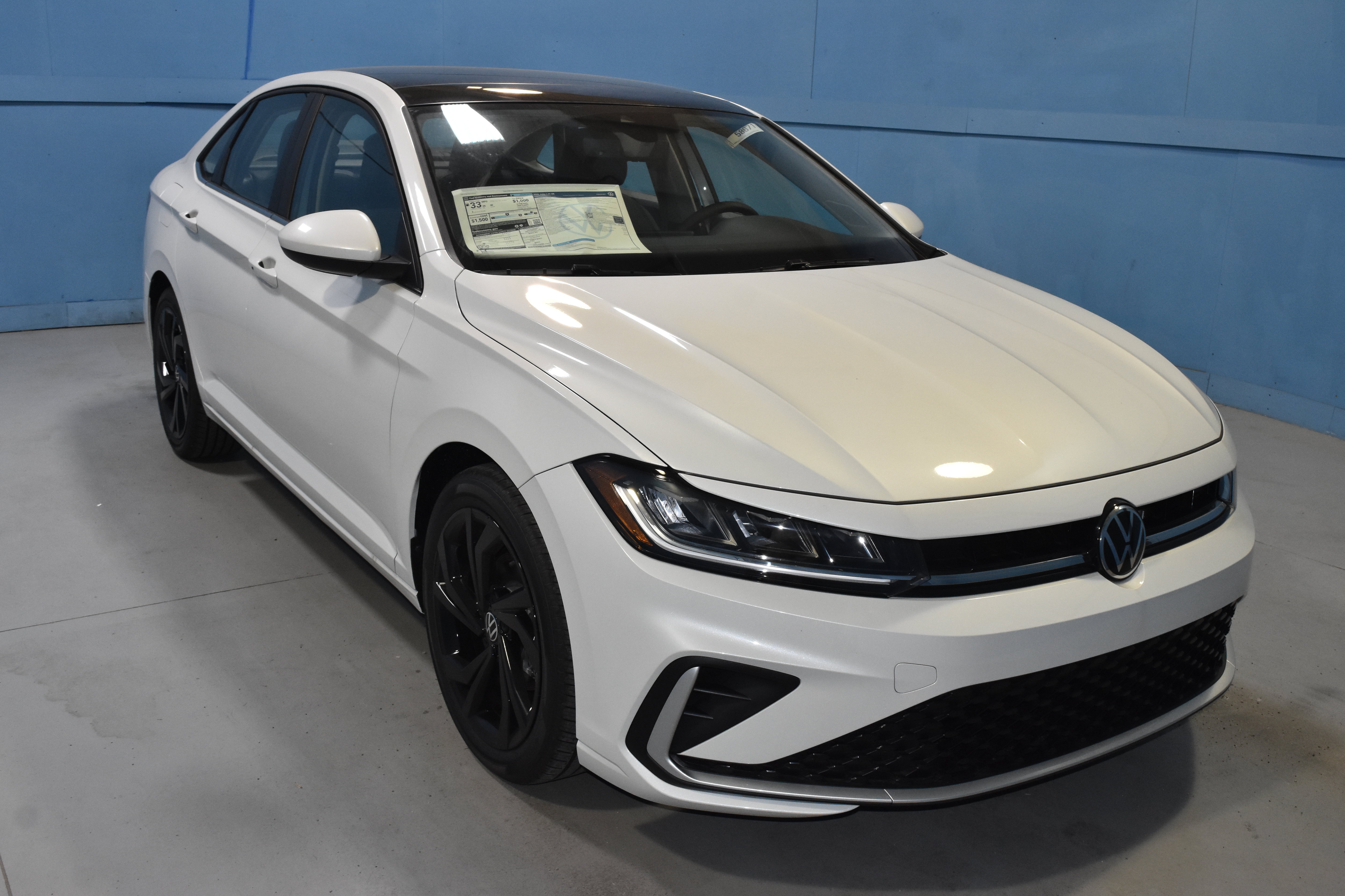 New 2026 Volkswagen Jetta SE FWD image 1
