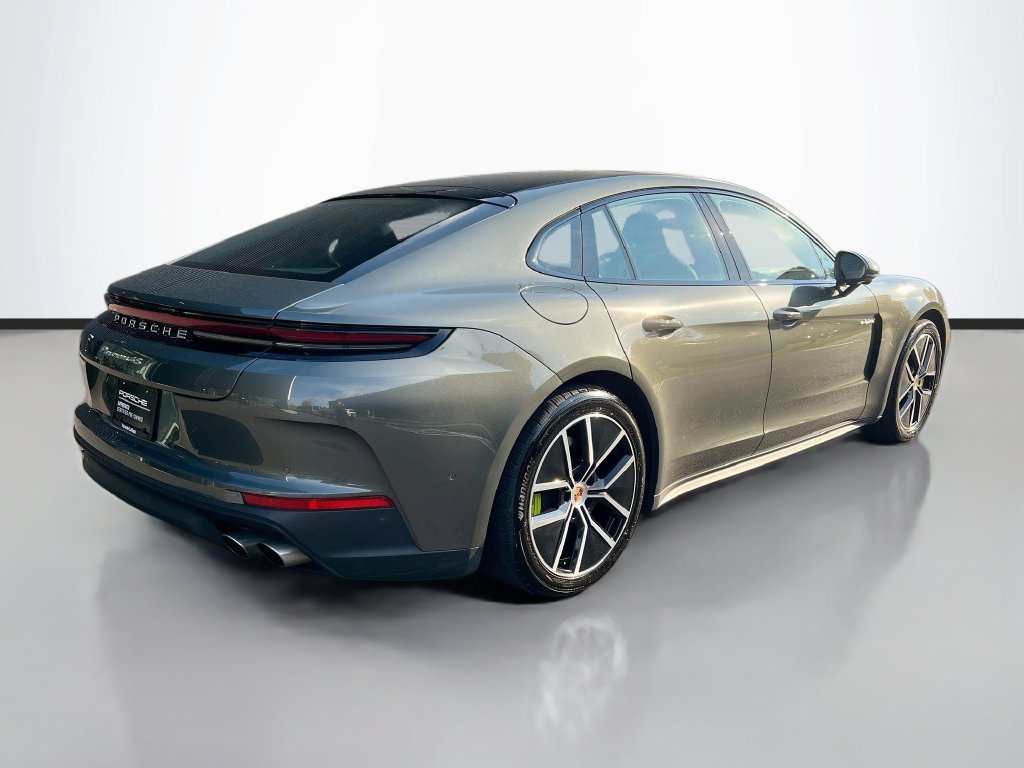 Certified 2025 Porsche Panamera 4S AWD/4WD image 9