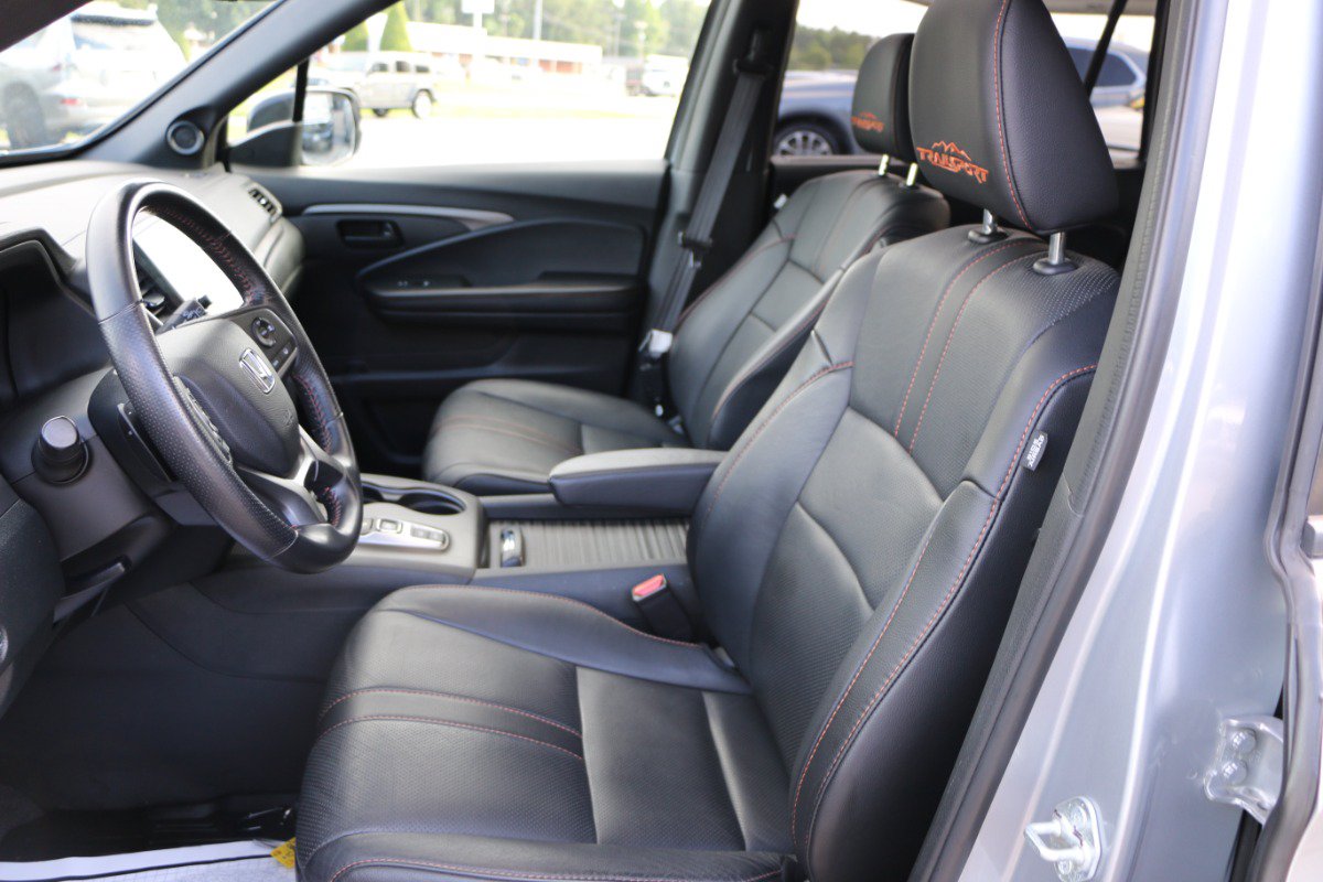 Used 2023 Honda Passport TrailSport image 31