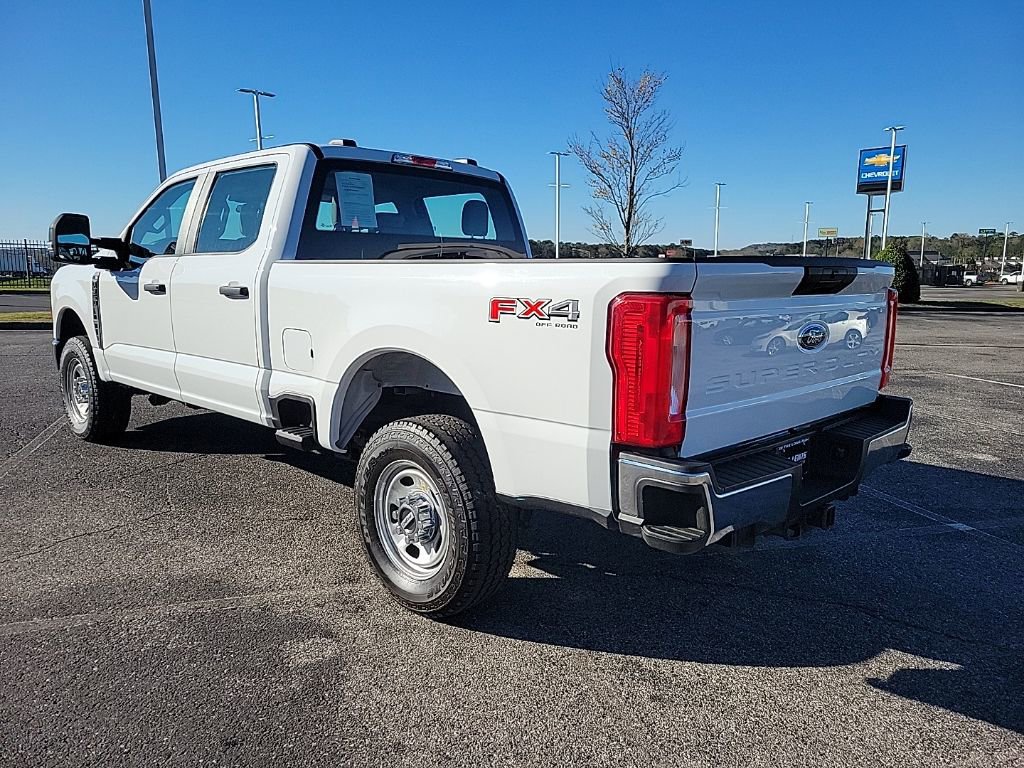 Used 2023 Ford F350 XL w/ FX4 Off-Road Package image 5