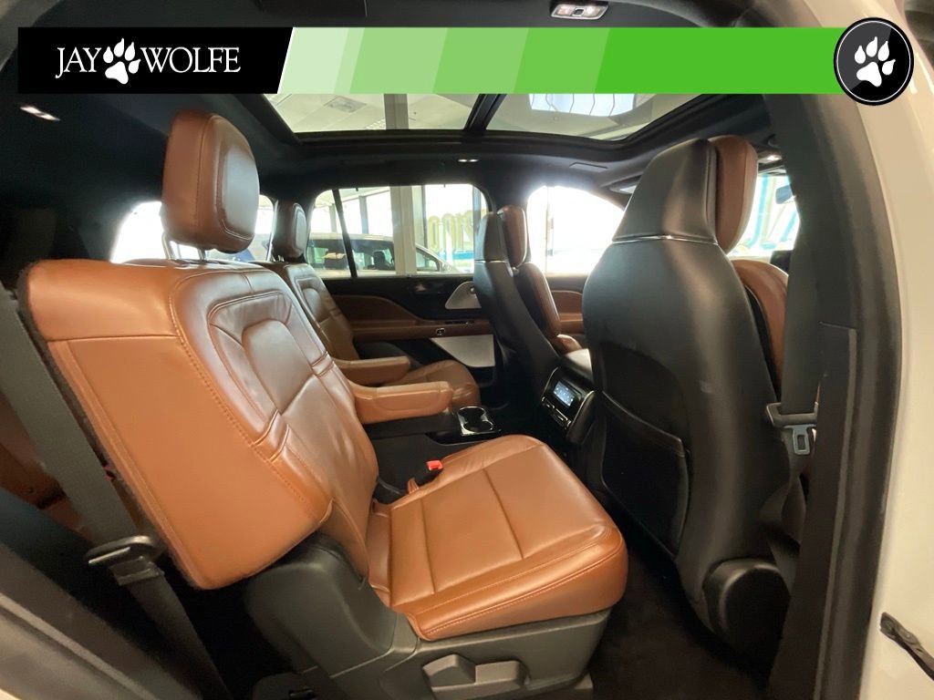 Used 2021 Lincoln Aviator Grand Touring w/ Equipment Group 301A image 23